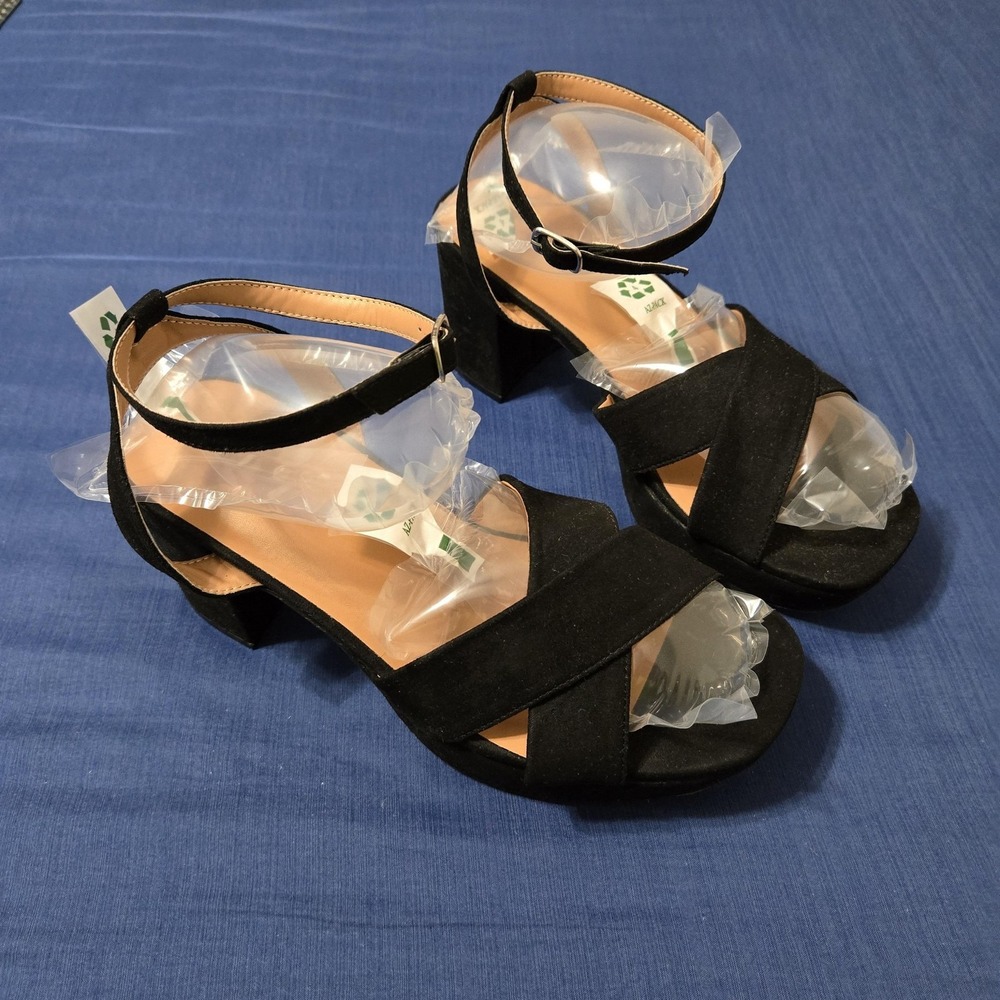 Lane Bryant Sandals Womens Size 9W Black Strappy Block Heel Faux Suede